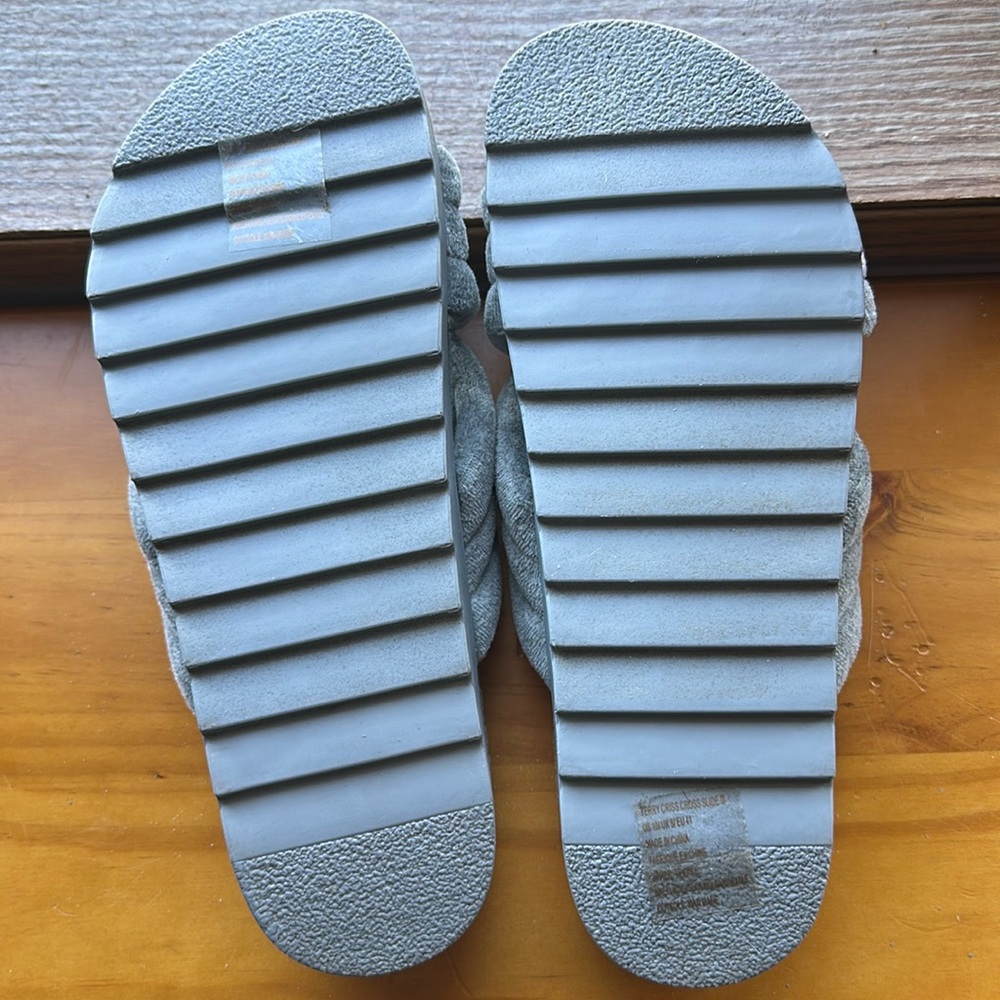 Fabletics Terry Criss Cross Slides - image 2